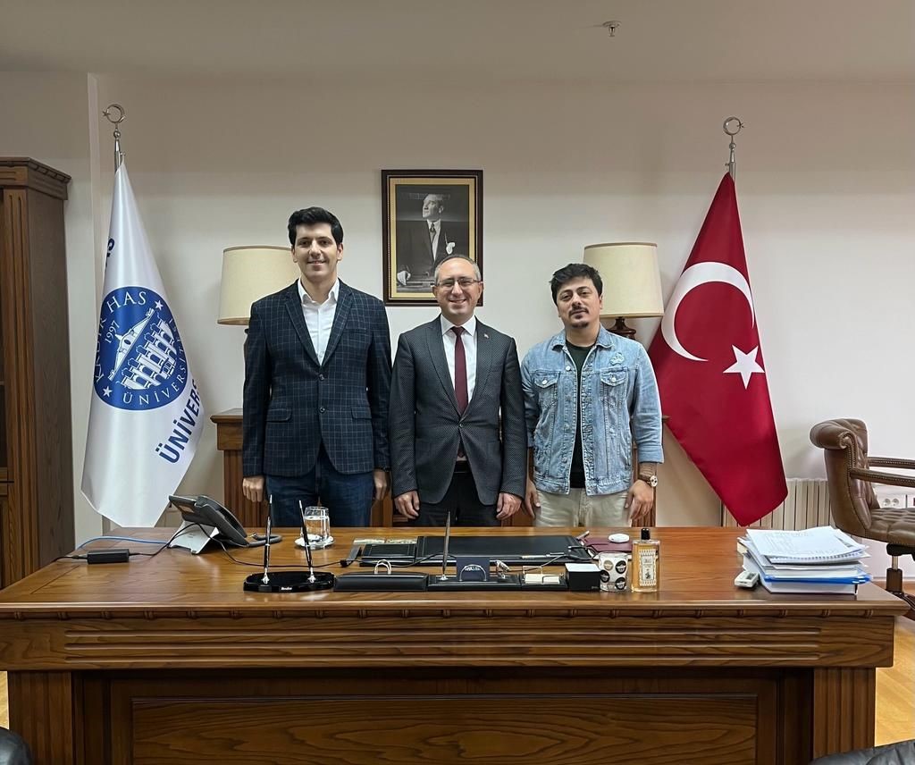 Entertech İstanbul Teknokent Genel Müdürü Dr. Muhammed Kasapoğlu ve Biruni Teknopark Genel Müdürü Sezgin Erzan, Genel Müdürümüz Latif ULU’yu ziyaret ettiler.