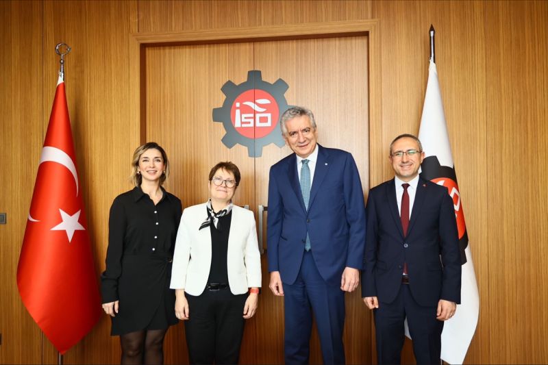 Prof. Dr. Sondan Durukanoğlu Feyiz, İstanbul Sanayi Odası Yönetim Kurulu Başkanı Erdal Bahçıvan’ı ziyaret etti.