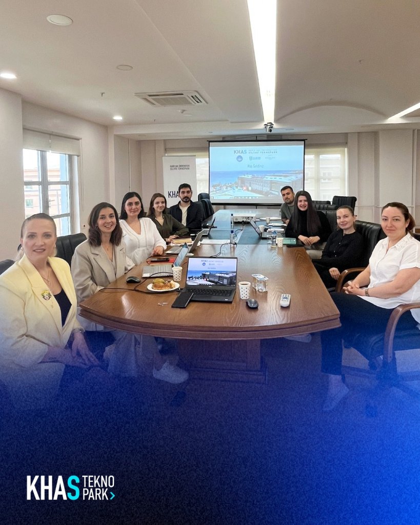 Adım Patent iş birliğiyle Yapay Zekâ ve Patent Semineri düzenledik.